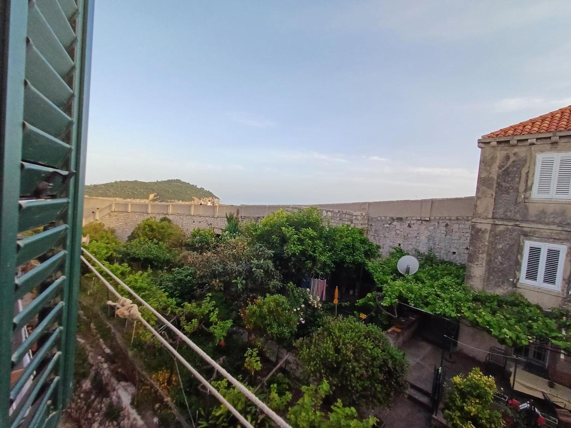 City Walls Hostel Dubrovnik Exterior foto